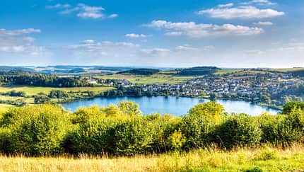 Schalkenmehrener Maar bei Daun