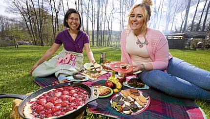 Auf dem Grill kann man nicht nur deftiges Fleisch grillen, sondern auch leckere Süßspeisen.