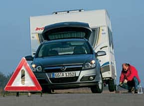 Radwechsel am Caravan