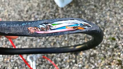 Defektes Kabel