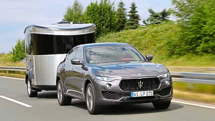 Airstream und Maserati wollten bislang nicht zusammenpassen, doch jetzt gibt es den Basecamp.