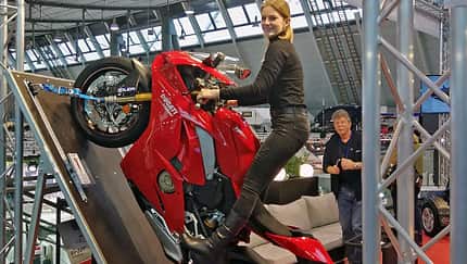 Drei Alternativen für Fahrrad und Motorrad