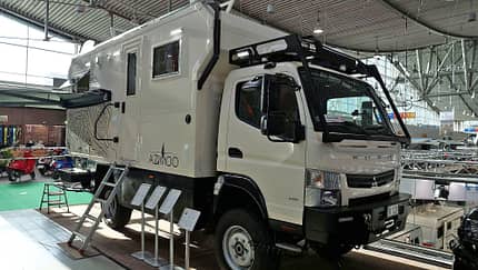 Azimoo Expeditions-Lkw Fuso Canter 4x4