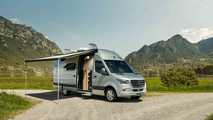 Alphavan (2021)