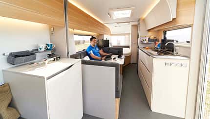 Adria Adora 613 PK (2021)
