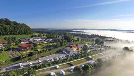 Wohnmobilstellplatz Camping Freizeithugl