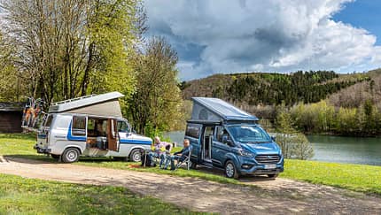 Auf Tour im Oldie Ford Transit Hymercar