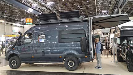 Phantommobil Aquila Ghost (2023) Sprinter 4x4 Campingbus 