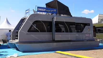 Caracat Hausboot - Schneider Caravaning