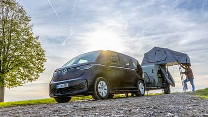 ID Buzz + Kuckoo-Camper Dachzelt