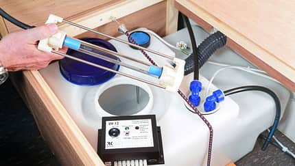 Wassertank reinigen Pulver