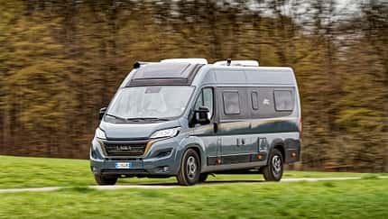 Laika Ecovip 645, Testwagen, Reisemobil, Natur, Straße