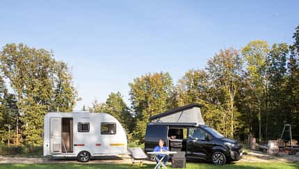Adria Lite (2024) f