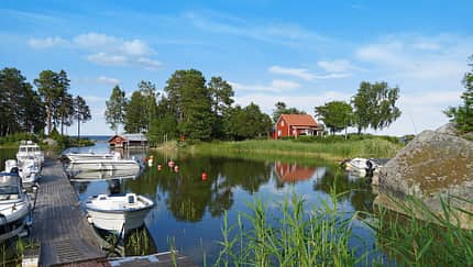 Fischerdorf, SchŠrenkŸste, Boote, Bucht, HŠuschen, BŠume, Himmel