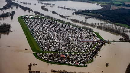 Hochwasser Grav Insel