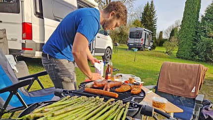Nomadiq Grill
