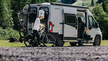 Sunlight Cliff Adventure 602 - Camper Van