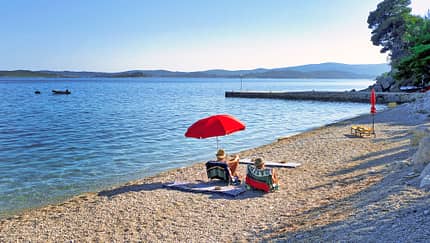 Nevio Camping Strand f