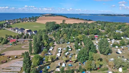 Campingplatz Ruegen Naturcampingplatz Alt Reddevitz