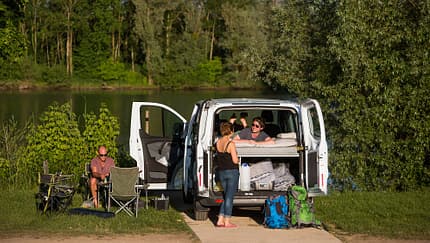 Camping in Frankreich am Wasser