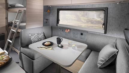 Adria Altea 552 PK 60Y, Sitzgruppe, Stockbetten