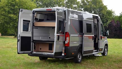 Pilote Campingbus Vega V 630 S, Außenansicht Heck