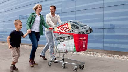 Einkaufswagen, Reisemobil, Familie