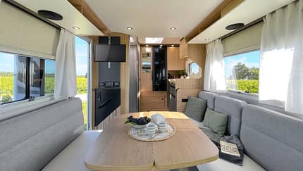 Mooveo Elysee Line TEI-62DH, Teilintegrierter, Wohnmobil