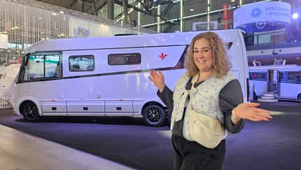 Niesmann + Bisc+C2:C19hoff