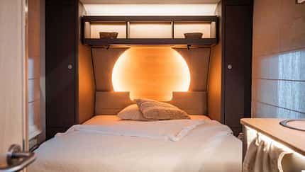 LMC Videro 450 D, Queensbett, Wohnwagen LMC Bett, LMC Videro 450 D, Queensbett, Wohnwagen