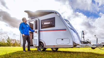 Easy Caravanning Get Away, Caravan, Wohnwagen, Außenansicht, Einstieg f_Easy_Caravanning_Get_Away_Aufmacher