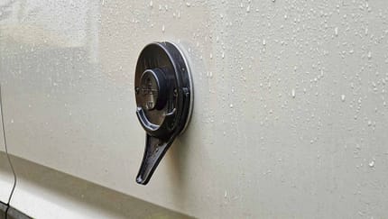 Kaminschild Kondenswasserablauf