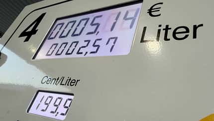 Motorräder mit niedrigem Verbrauch im Test von MOTORRAD Motorräder mit niedrigem Verbrauch im Test von MOTORRAD