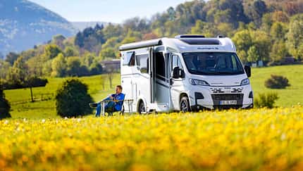 Reisemobil, Spercheck, Sunlight V 67 S Adventure Edition, Außenaufnahme, Front f_Supercheck_V_67_S_Aufmacher