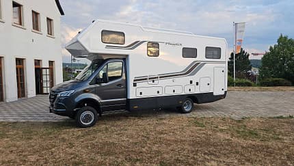 Phoenix Star 7200 RSL Alkoven-Wohnmobil von außen Phoenix Star 7200 RSL Alkoven-Wohnmobil von außen