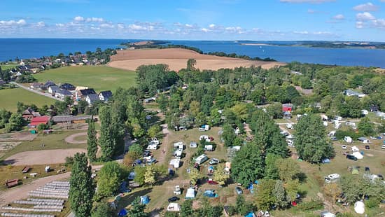 Campingplatz Ruegen Naturcampingplatz Alt Reddevitz