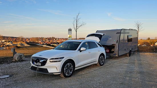 Praxistest, Caravelair und Genesis, Außenfoto Gespann