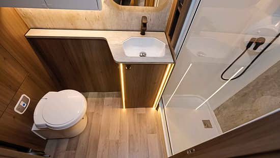 Kabe Bad, Dusche, Toilette