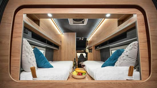 Globe-Traveller, Pathfinder, Campingbus, Heckfenster