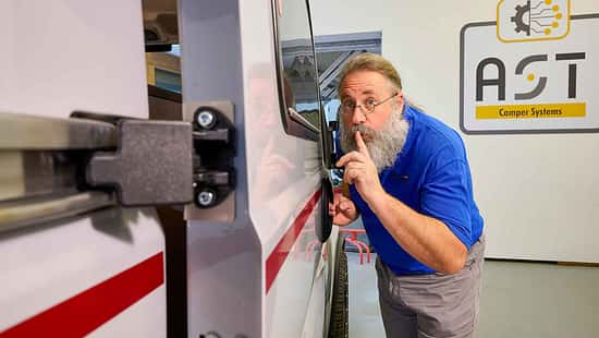 f_Reisemobil_Zuziehhilfe_Aufmacher