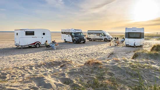 i_Wohnwagen-Reisemobil-Vergleich_Aufmacher