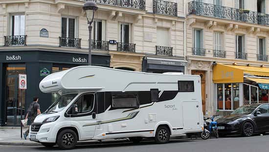 Paris, Camping, Reise, Camper Van, Straße
