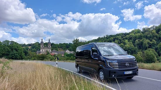 Straße, Eifelland Relax, Elektrisch, E-Camper, Nissan Interstar-e, Elektro