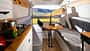 Campingbus, Test, Freedo 599 LU, Hecksitzgruppe, Sitzgruppe, Aussicht, Hecktüren f_Freedo_599_LU_Hecksitzgruppe