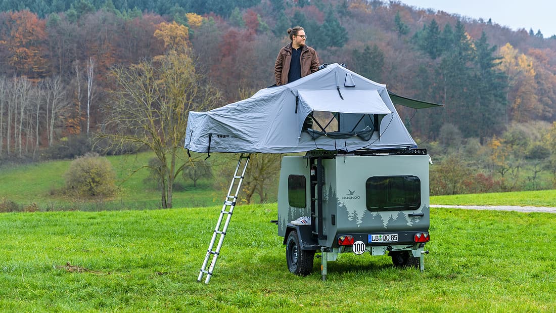 gordigear dachzelt 180 plus Vorzelt für Tanami Ex-Reichenbacher auf Entdeckertour mit Rooftop tent Farbe:Silbergrau