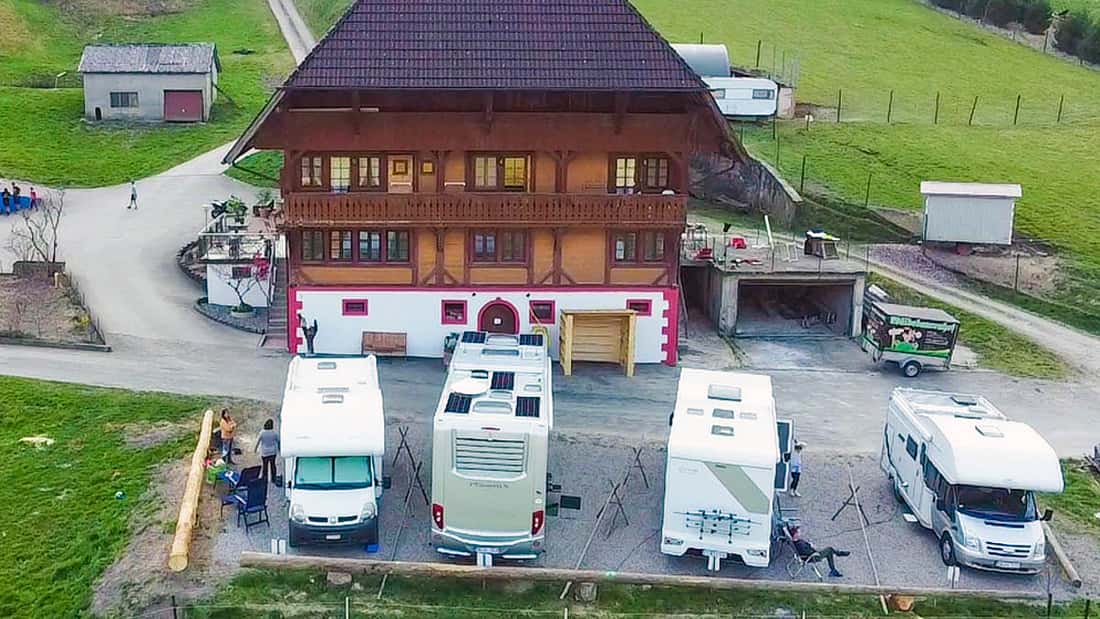 Stellplatz-Tipp Wäldebauernhof Gutach: Bauernhof-Camp mit Herz & Schwarzwald-Idyll Caravan Resort Gützkow zwischen Usedom und Rügen in der Nähe der Ostsee