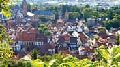 Blick von der Burgruine auf Weinheim