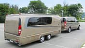 Peter Pfeil wollte haben, was es nicht gibt: einen Caravan mit schickem Mercedes-Design und ROADSTER PARKPLATZ.