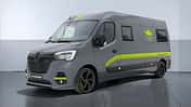 Premiere Ahorn Camper Totale von vorne rechts