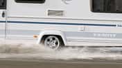 Aquaplaning - Wohnwagen